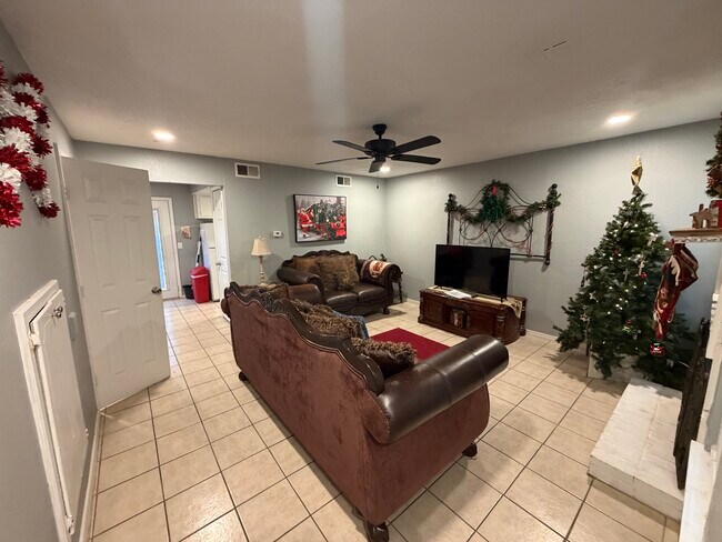 Foto del edificio - 2303 76th St