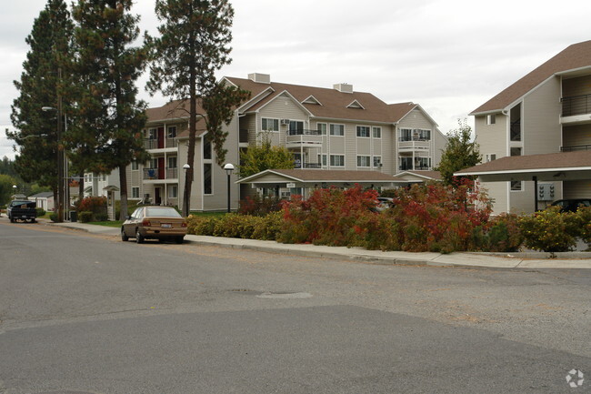 Foto del edificio - Village Apartments