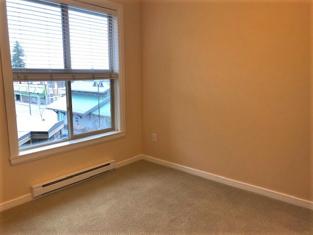 Building Photo - 45585-45585 Keith Wilson Rd