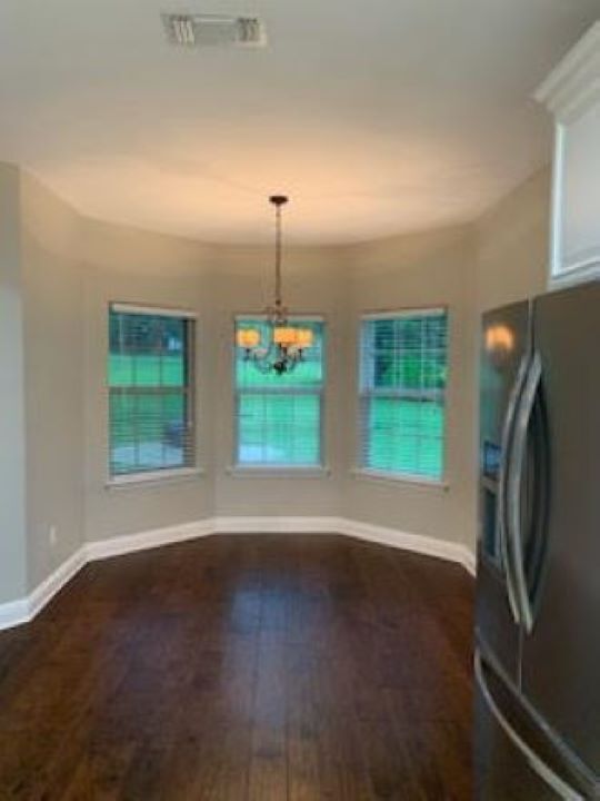 eat-in kitchen nook - 8816 Kailua Pl