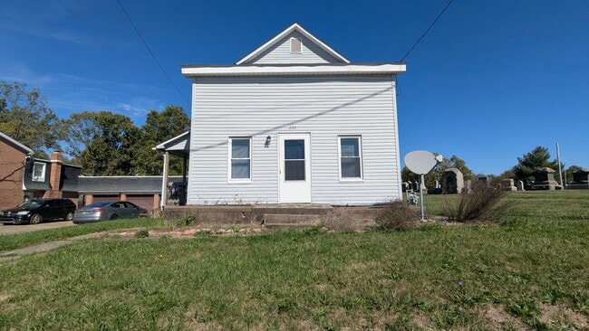 Building Photo - Welcome to this newly renovated, 4-bedroom...