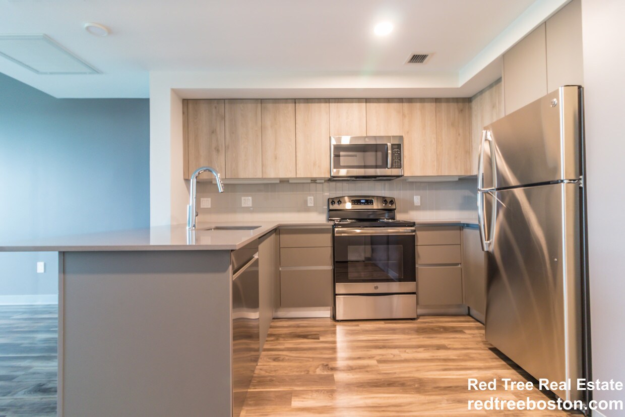 Foto principal - 435 Melnea Cass Blvd