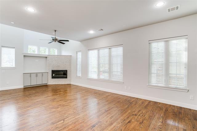Building Photo - 3680 Azure Ct