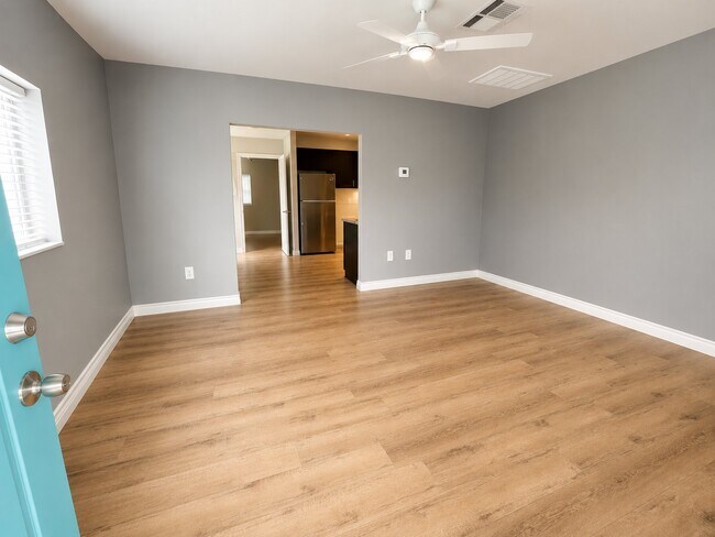 Foto del edificio - 1033 E Roosevelt St