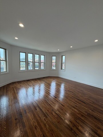Foto del edificio - 7825 S Wood St