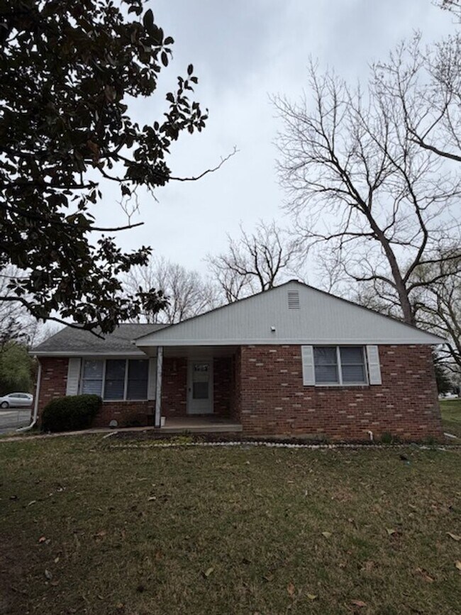 Foto del edificio - SINGLE FAMILY HOME IN WASHINGTON GROVE