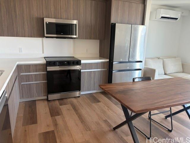 Foto del edificio - 1500 Rycroft St