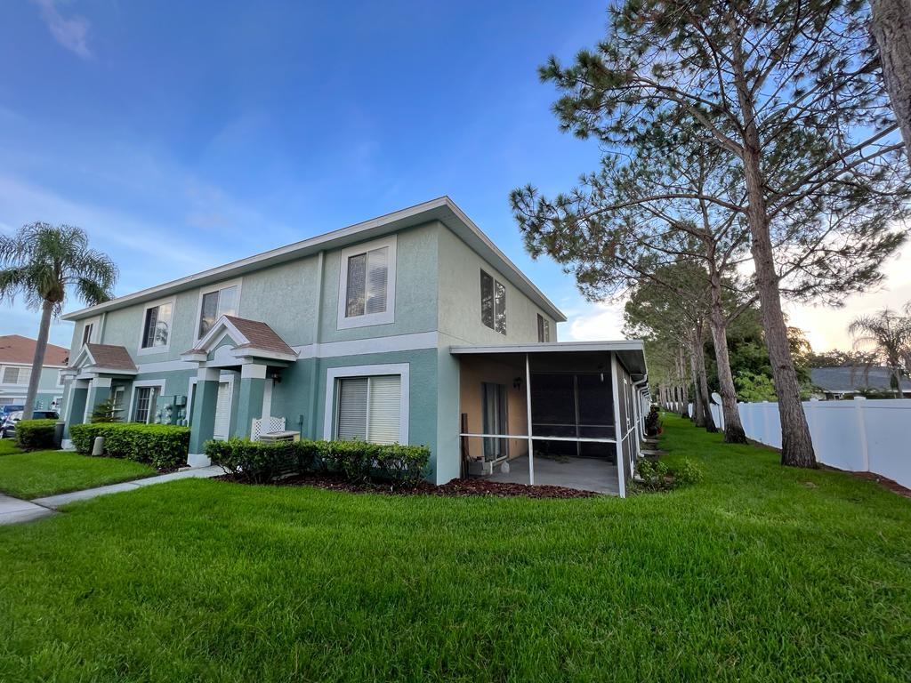 Primary Photo - 2039 Fluorshire Dr
