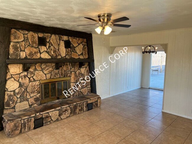 Foto del edificio - 1705 Church St