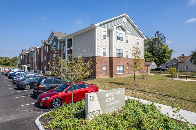 Foto del edificio - Wood Street Lofts