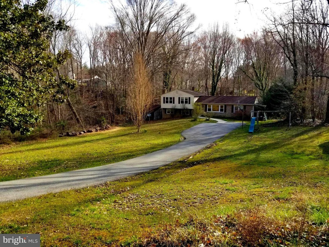 Primary Photo - 29904 County Oak Rd