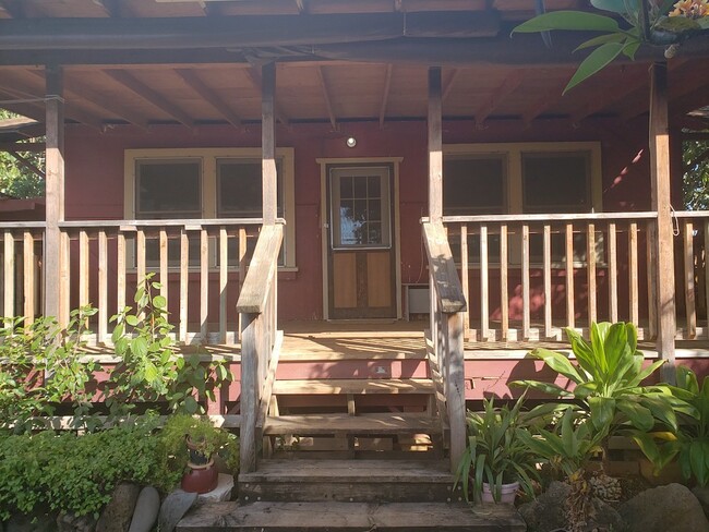 Foto del edificio - Two Bedroom Home in Beautiful Makaha