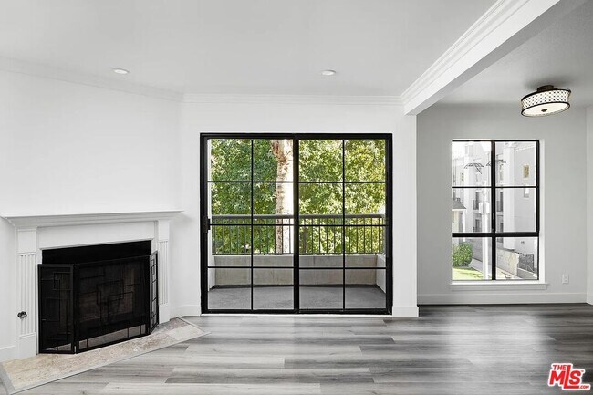 Foto del edificio - 909 Croft Ave