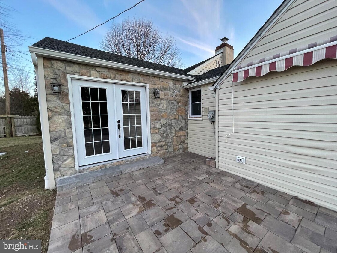 2 Grayce Ln, Doylestown, PA 18902 House for Rent in Doylestown, PA