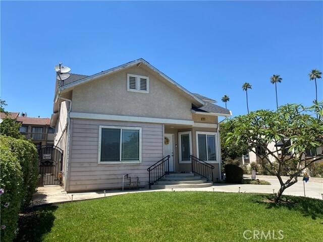 Building Photo - 121 E Alhambra Rd