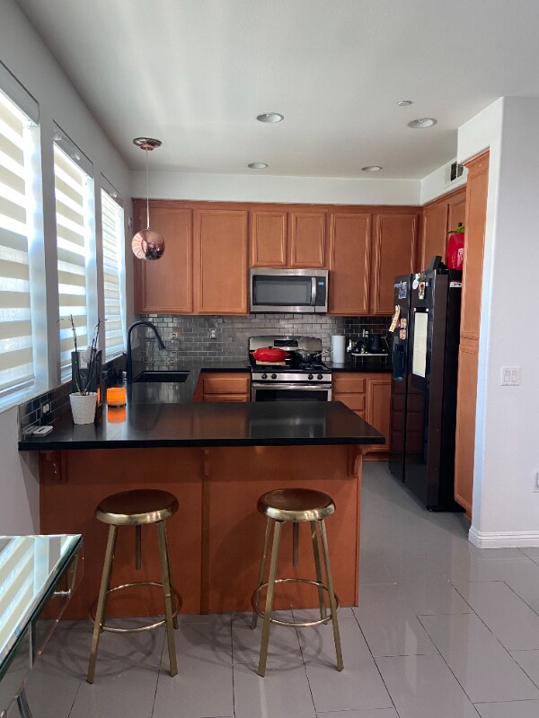 Building Photo - 12375 Azaleas Dr