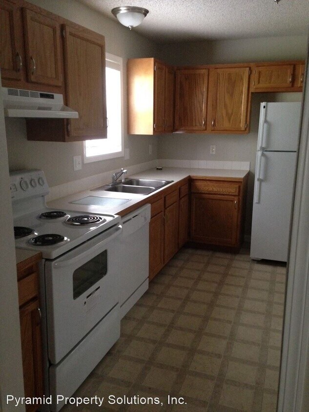 Foto del edificio - 3 br, 1 bath House - 809 Thornton Ave
