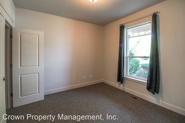 Building Photo - 3 br, 2 bath House - 3091 Kurt Dr NW