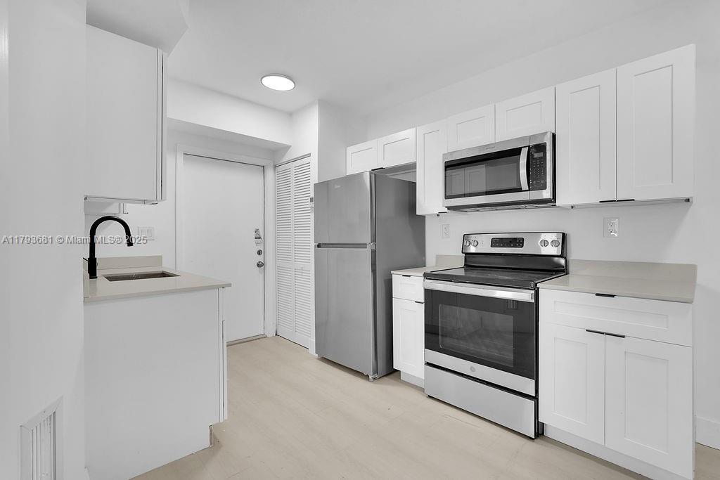 Foto principal - 1814 NW 2nd Ct