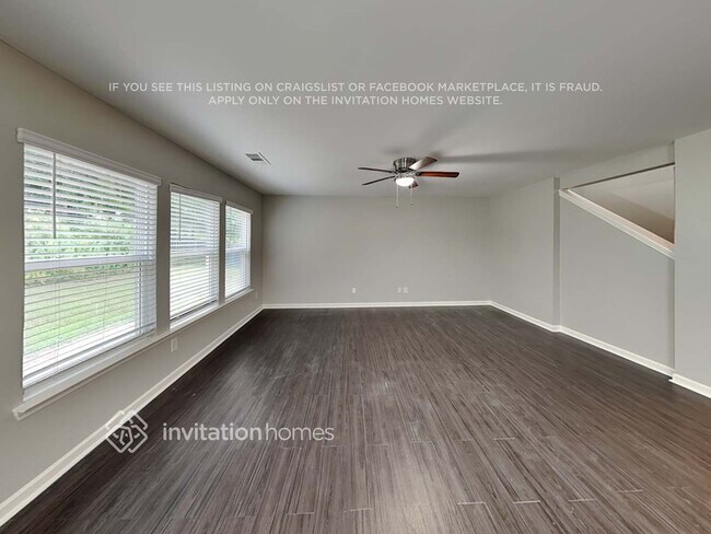 Foto del edificio - 411 Cedar Bay Cir