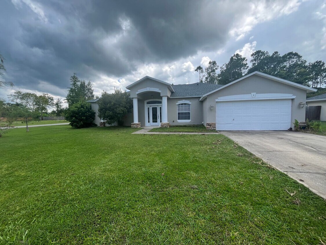 Primary Photo - Quail Hollow Upgraded Single Family 4 bedr...