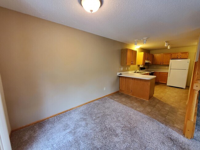 Building Photo - 1810 Donegal Dr