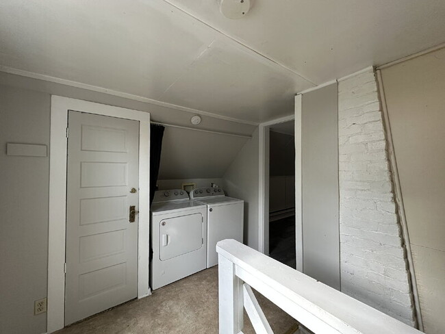Foto del edificio - 2122 Elston St