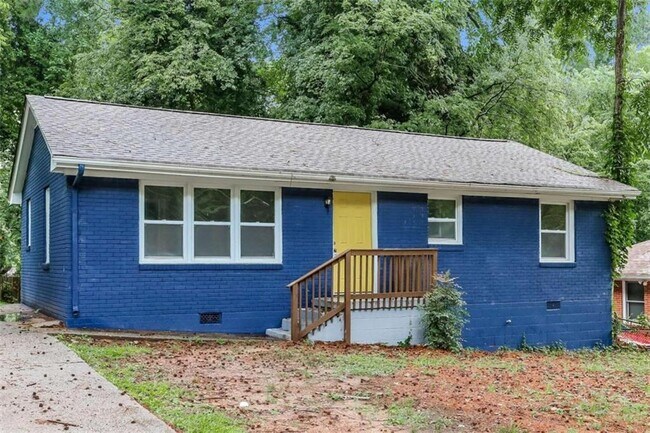 Building Photo - 2312 Polar Rock Dr SW