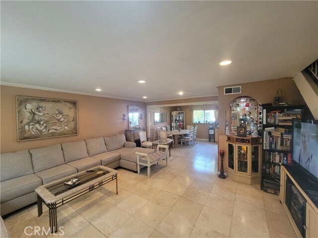 Building Photo - 6541 Wystone Ave