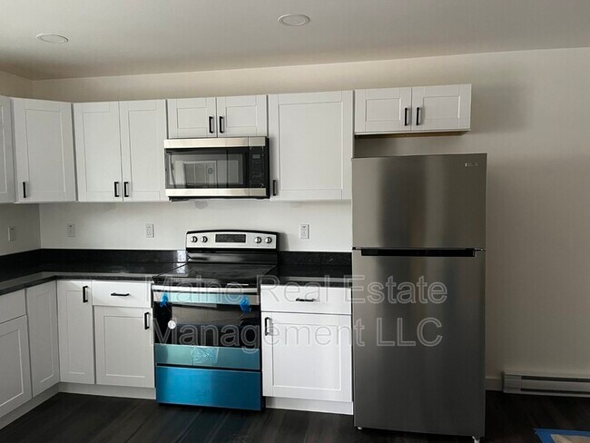 Foto del edificio - 114 Lebanon Rd