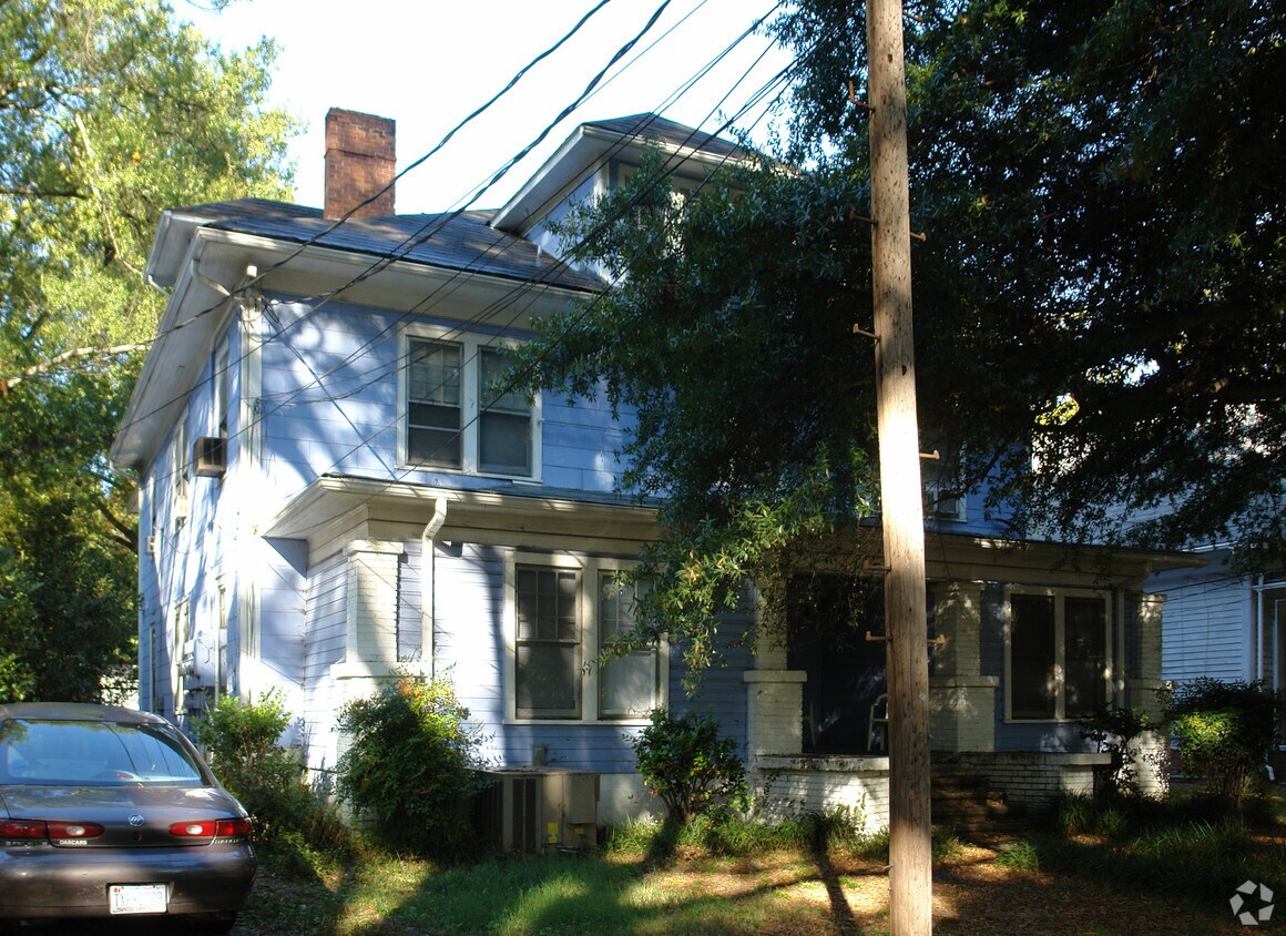 Building Photo - 1119 Iredell St