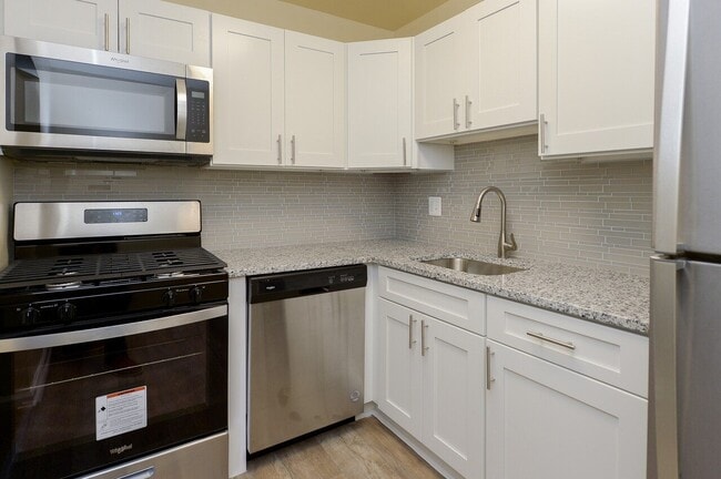 Foto del edificio - Wissahickon Park Apartment Homes