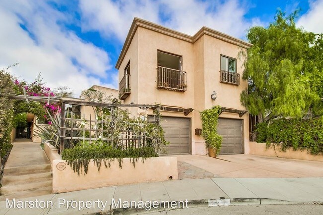 Building Photo - 622 Palomar Ave