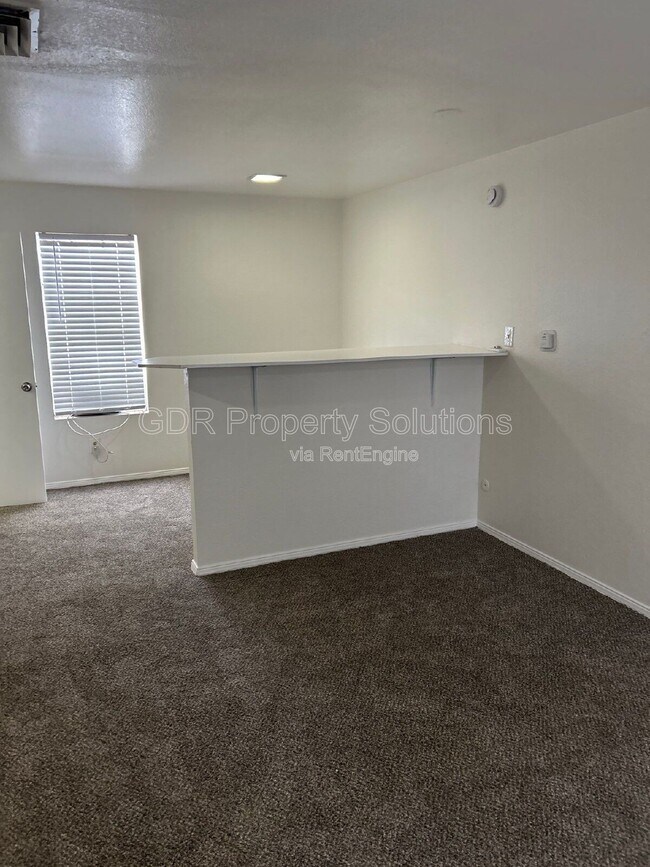 Foto del edificio - 401 14th St NW