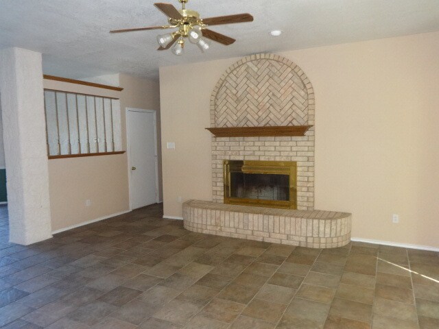 Foto del edificio - Fairway Oaks Area