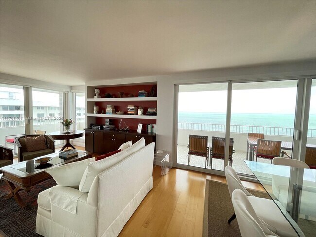 Foto del edificio - 199 Ocean Lane Dr