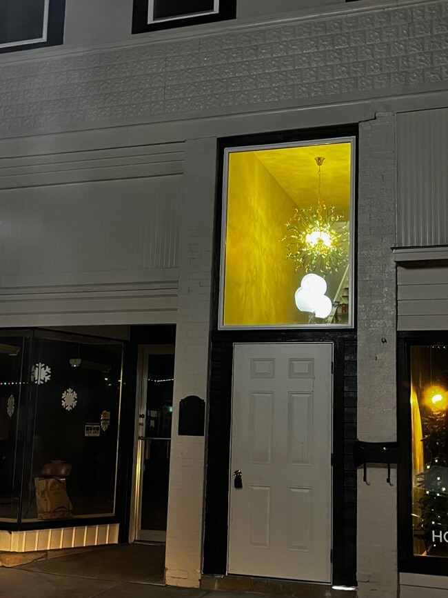 Building Photo - 3 N Jefferson Ave