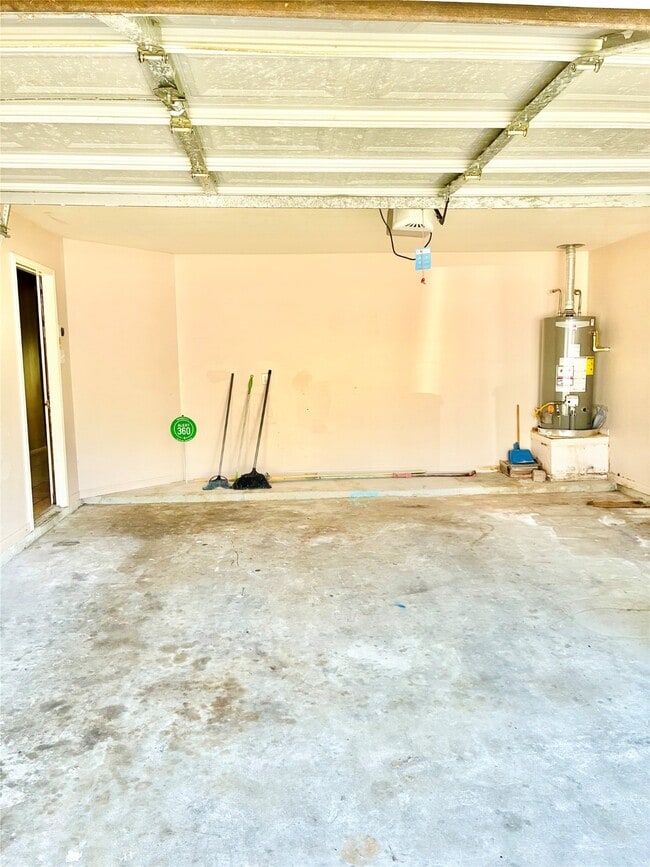 Building Photo - 8307 Solara Bend Ct