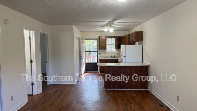 Building Photo - 115 Co Rd 71