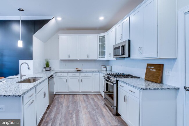 Foto del edificio - 14955 River Walk Way