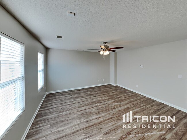 Foto del edificio - 314 Stone Meadow Dr