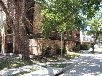 Building Photo - 612 Park Pl