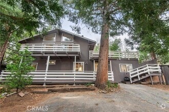 Building Photo - 55305 S Circle Dr