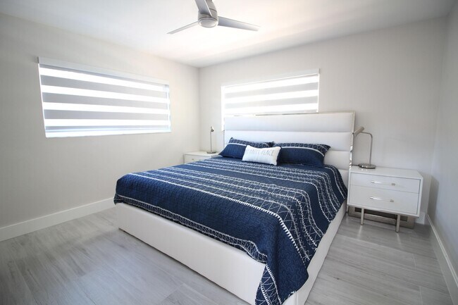 Foto del edificio - 2548 SE 14th St