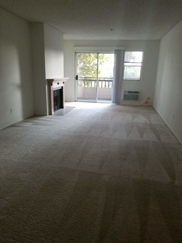 Foto principal - 3344 Castle Heights Ave