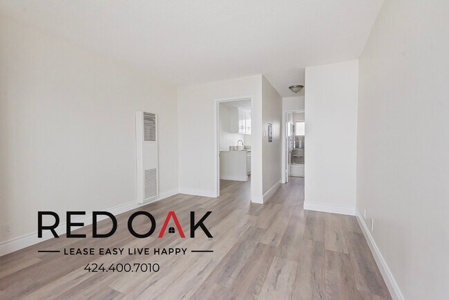 Foto del edificio - 6547 Pickering Ave