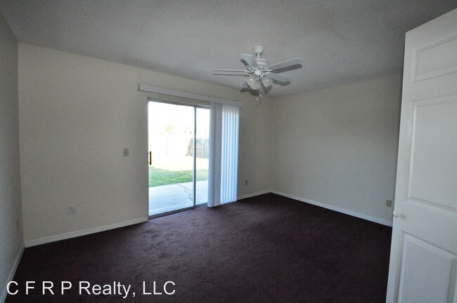 Building Photo - 3 br, 2 bath House - 101 S Lakeview Dr