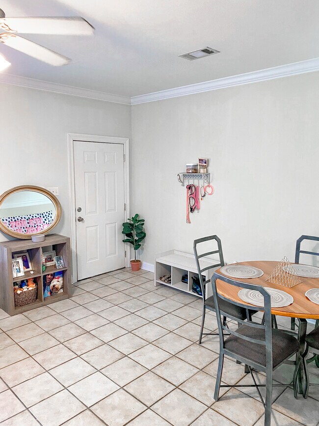 14532 Honeysuckle St Unit 207, Hammond, LA 70401 Apartments in