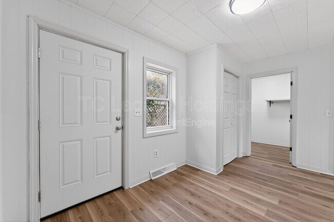 Foto del edificio - 2311 Henderson Ave