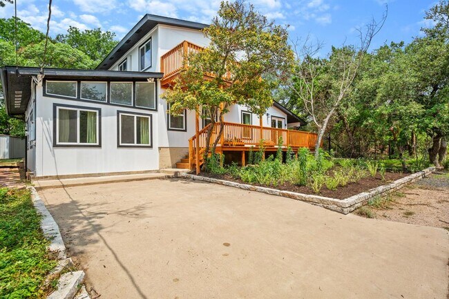 Foto del edificio - 3904 Highland Dr